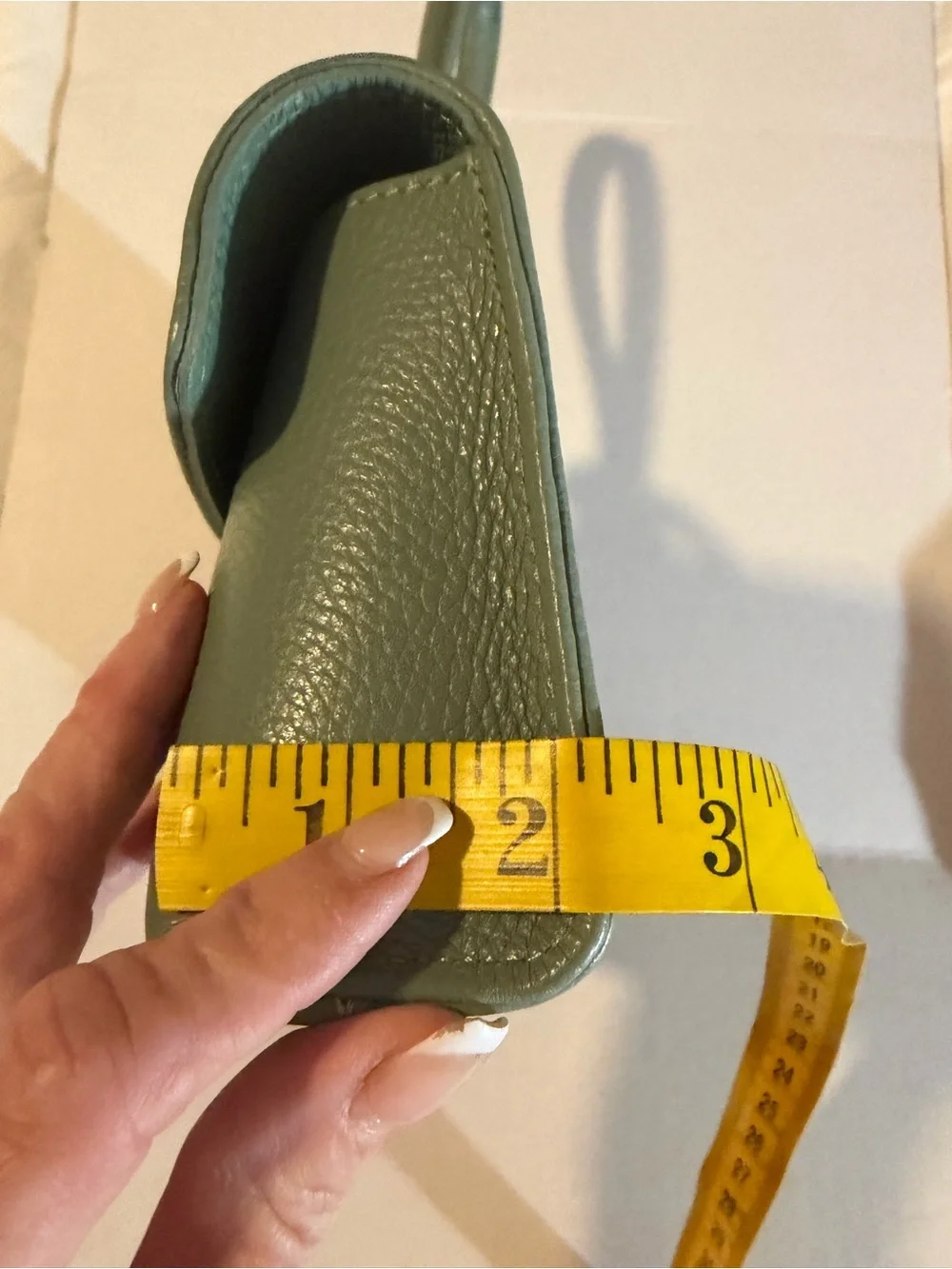 Borse in Pelle Sage Green ITALY Leather Knot Wristlet Clutch Crossbody NWOT